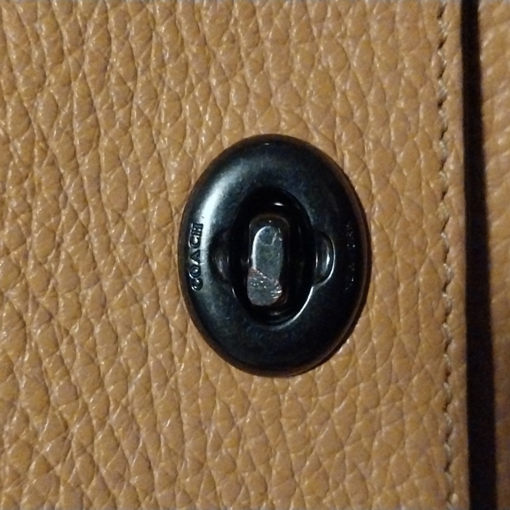 Coach Wristlet - Picture 11 of 15